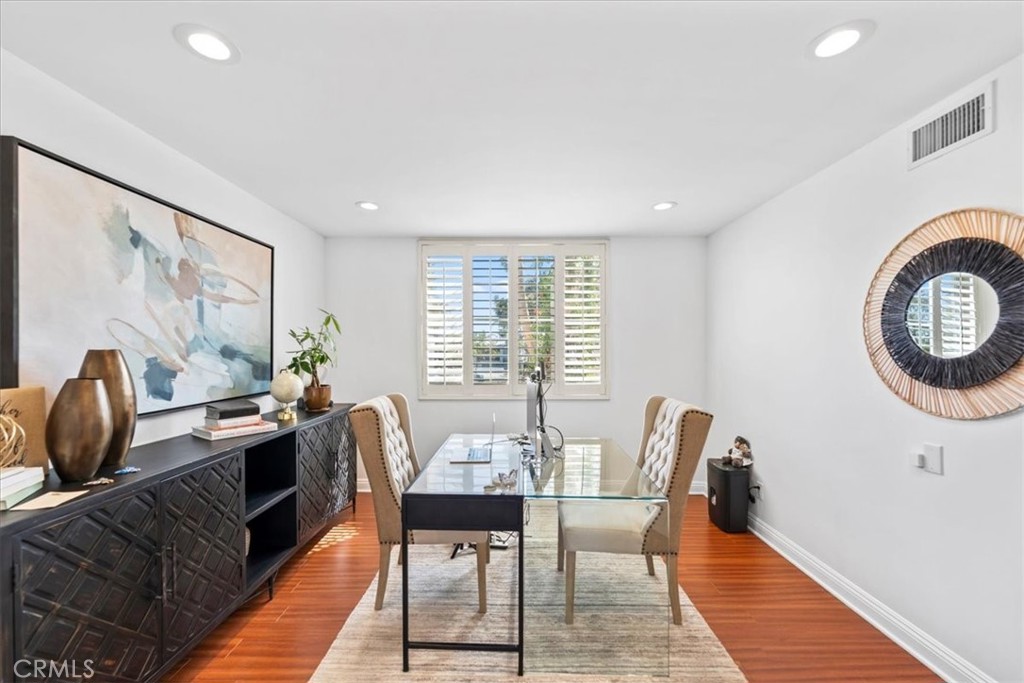 1020 Harbor Crossing