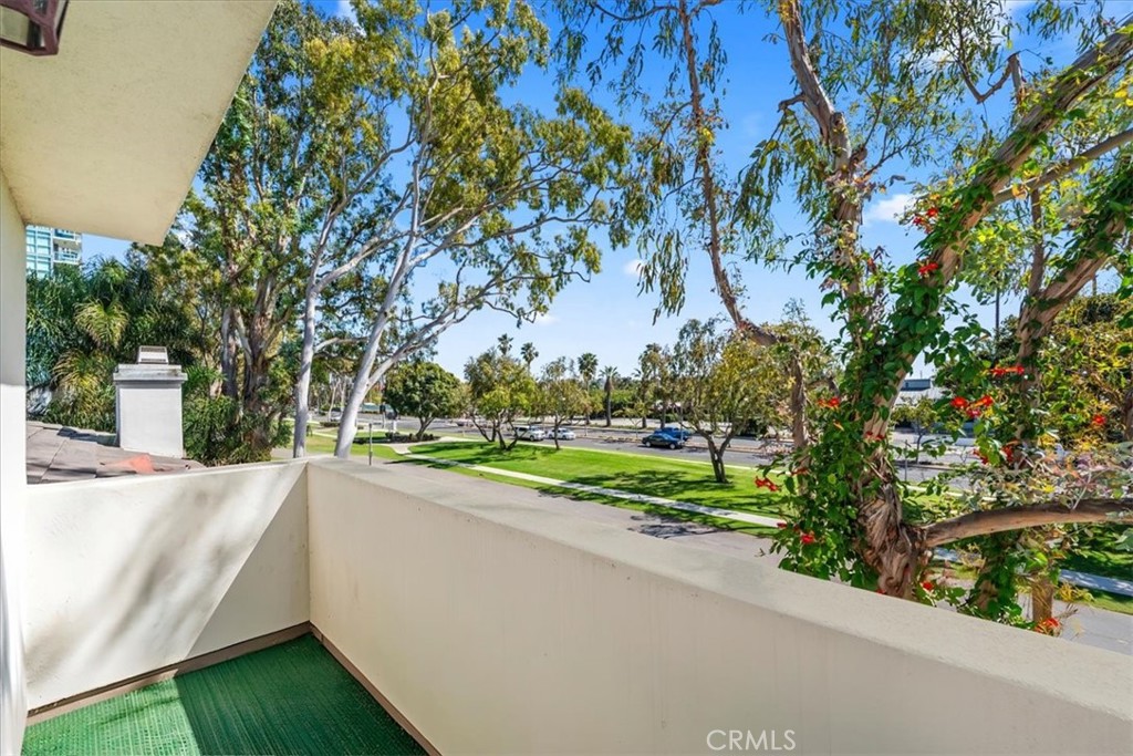 1020 Harbor Crossing