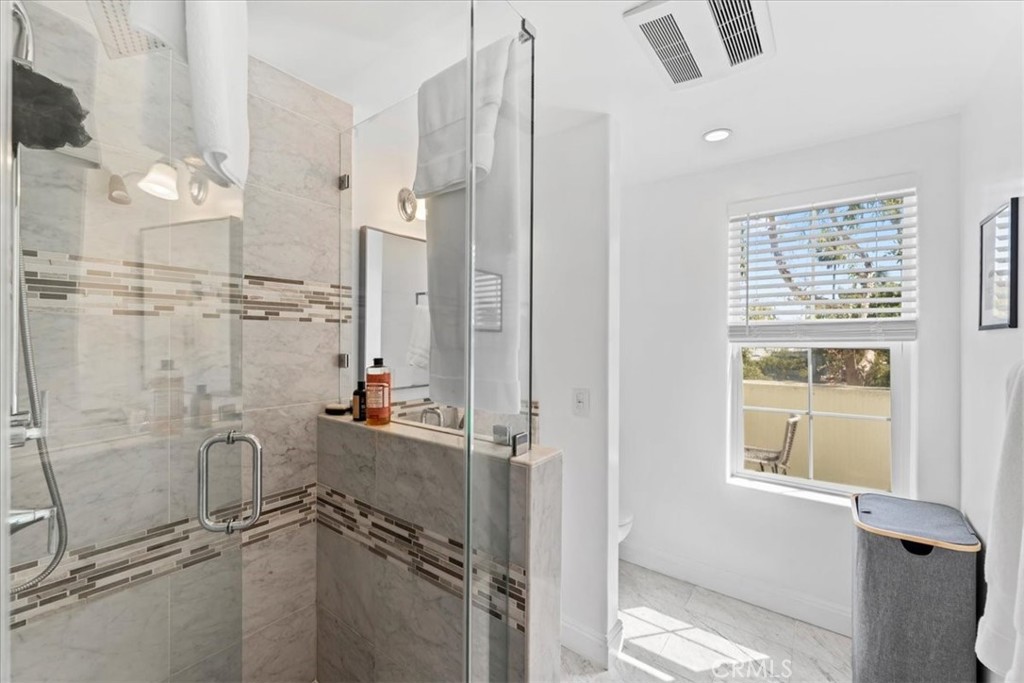 1020 Harbor Crossing