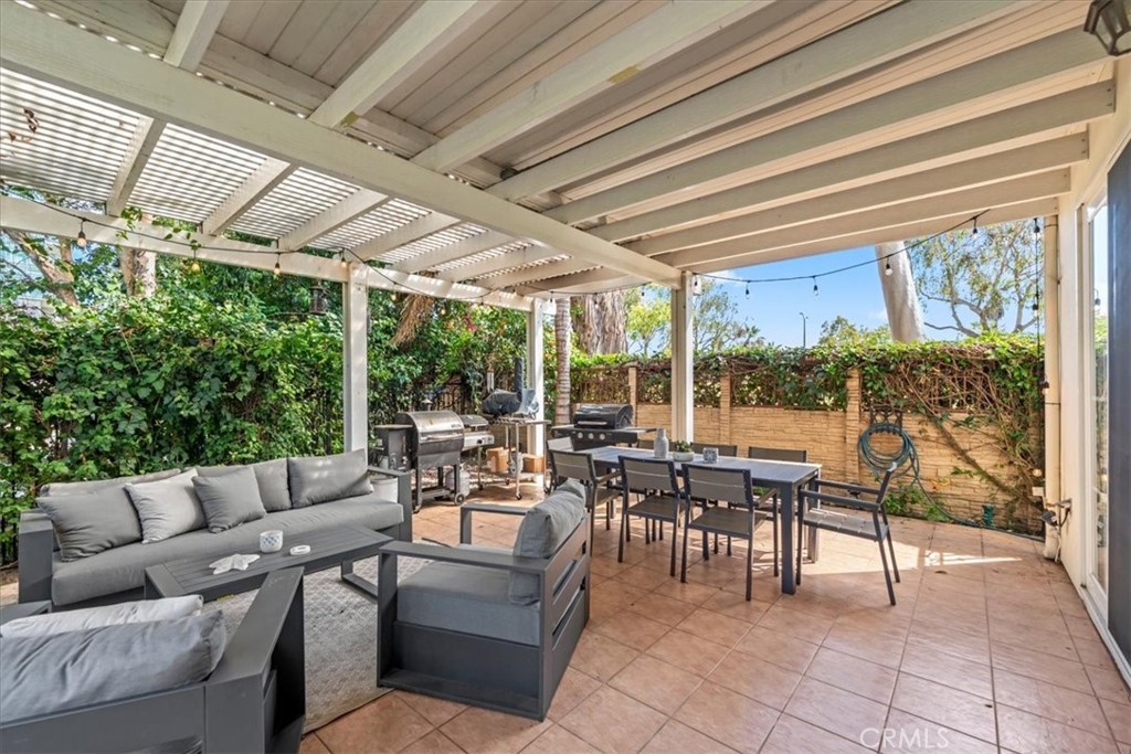 1020 Harbor Crossing