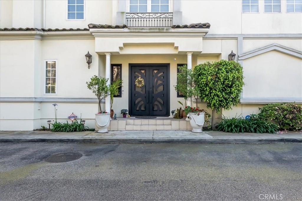 1020 Harbor Crossing