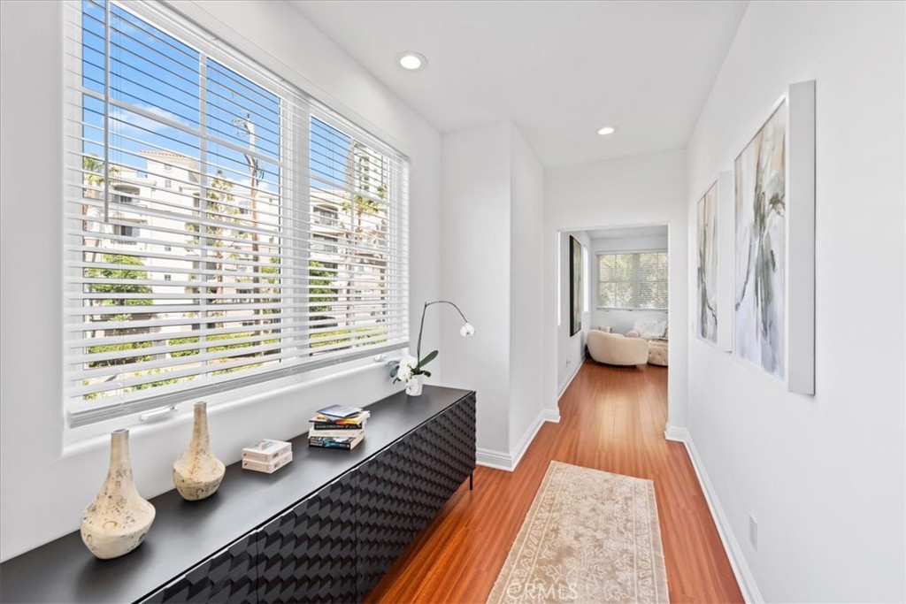 1020 Harbor Crossing