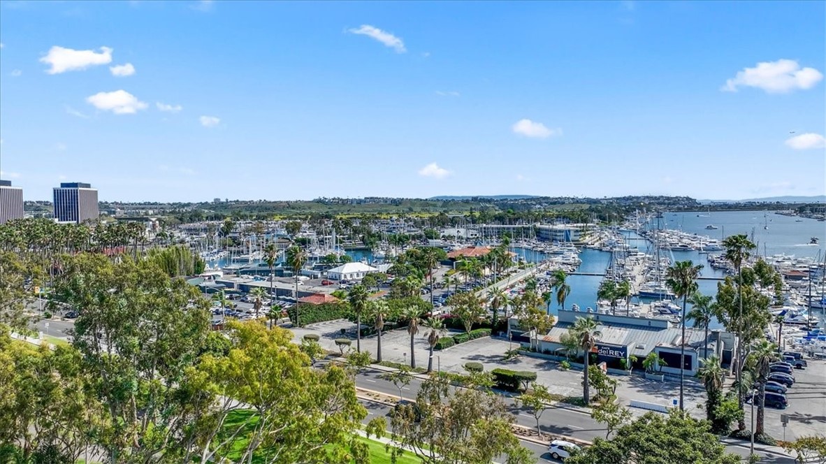 1020 Harbor Crossing