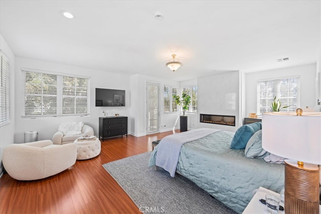 1020 Harbor Crossing