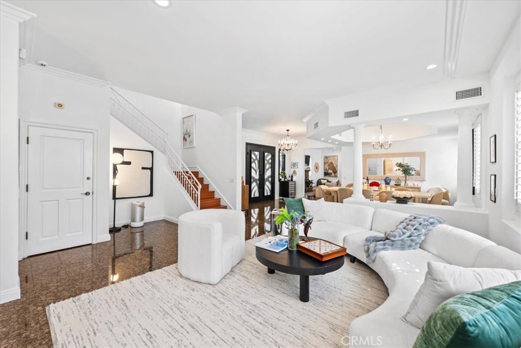 1020 Harbor Crossing