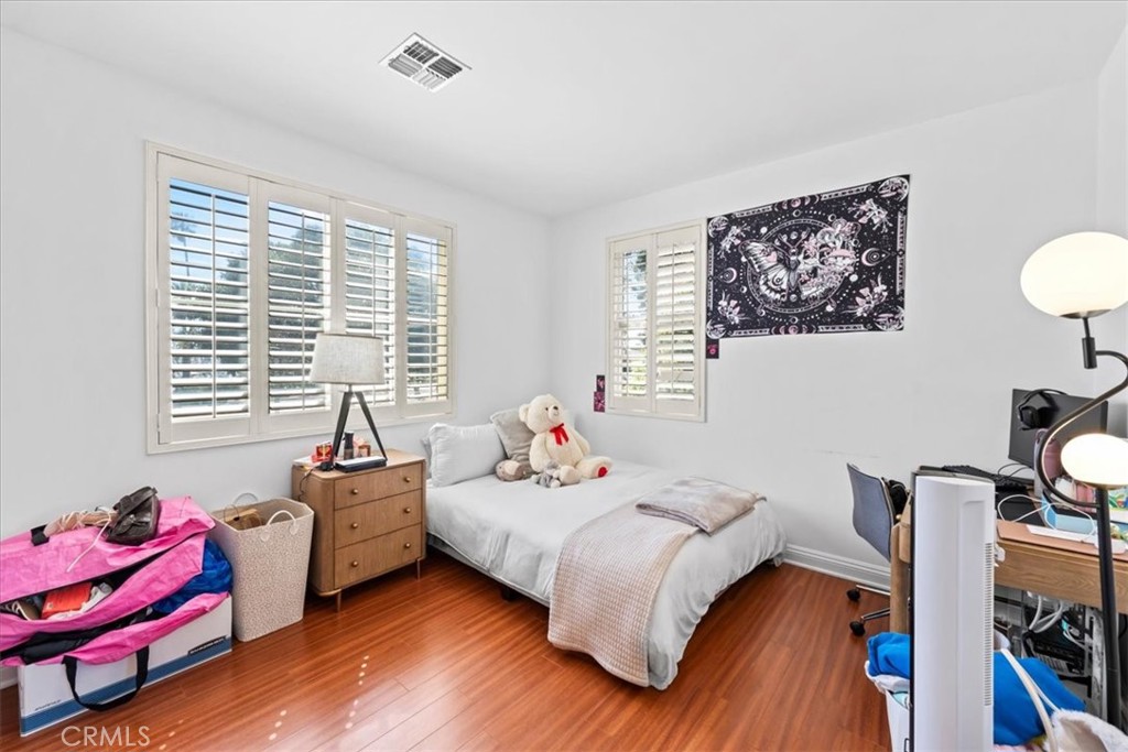 1020 Harbor Crossing