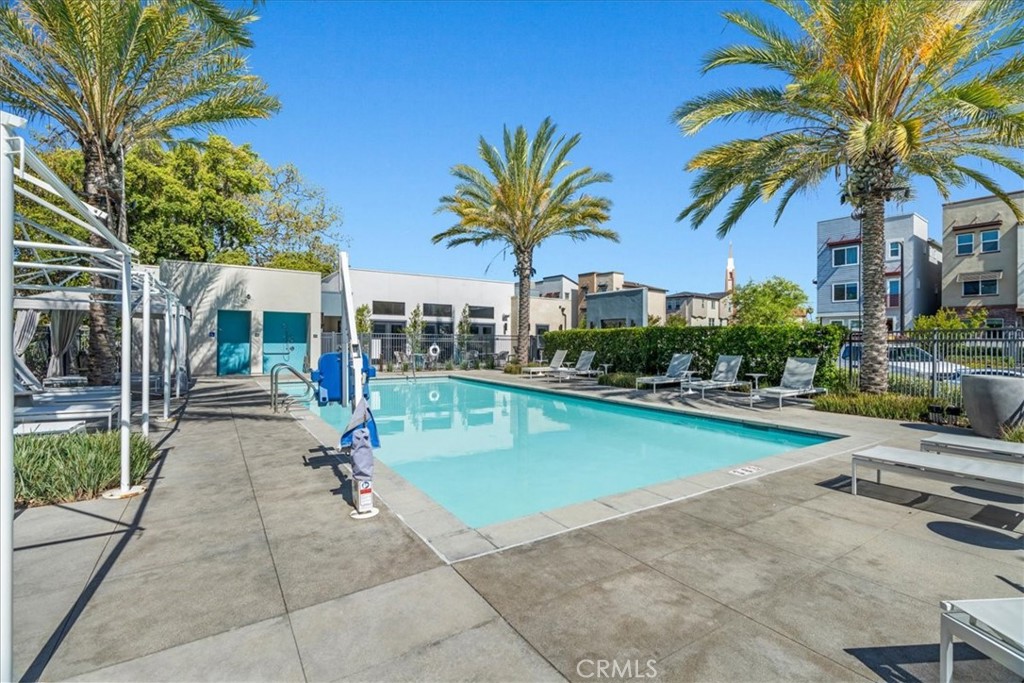 634 Daniel Freemann Cir