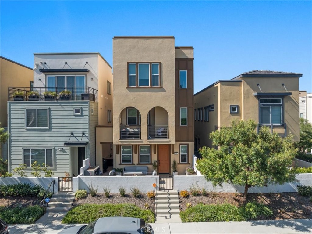 634 Daniel Freemann Cir