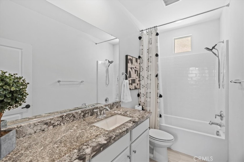 634 Daniel Freemann Cir