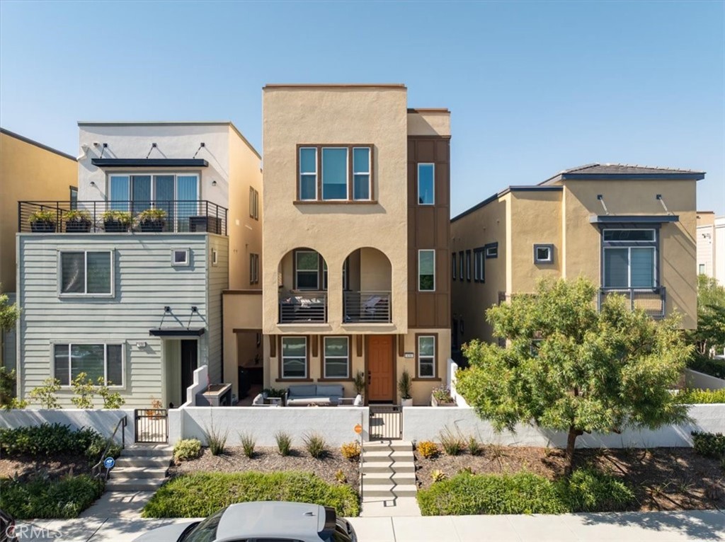 634 Daniel Freemann Cir
