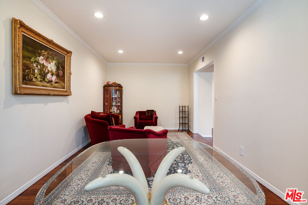 14521 Benefit St Unit: 207