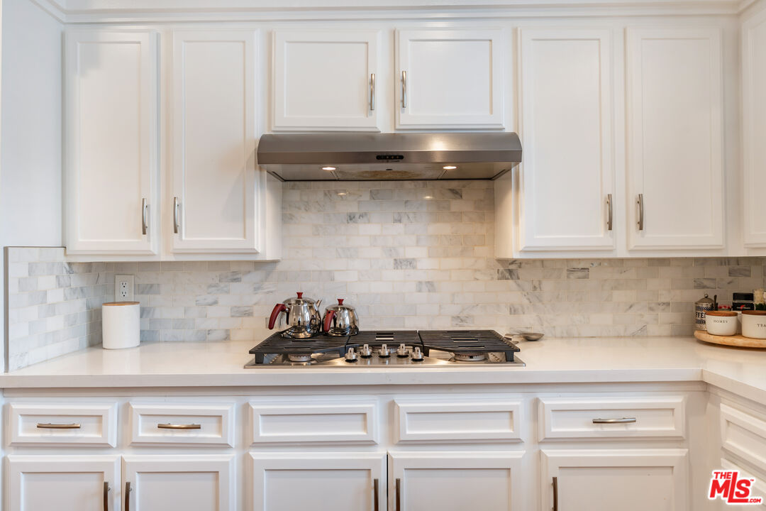 14521 Benefit St Unit: 207