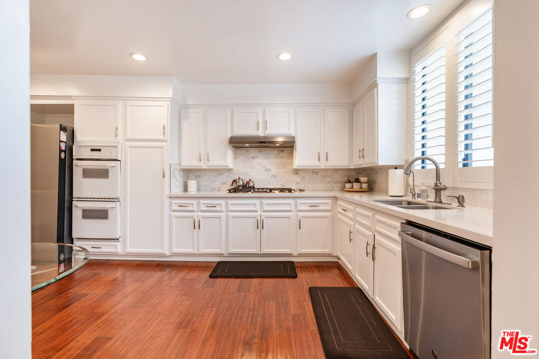 14521 Benefit St Unit: 207