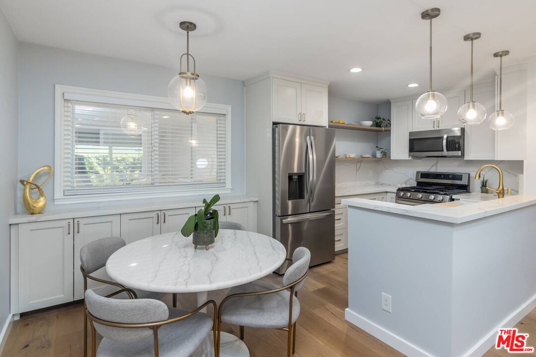 9005 Cynthia St Unit: 214