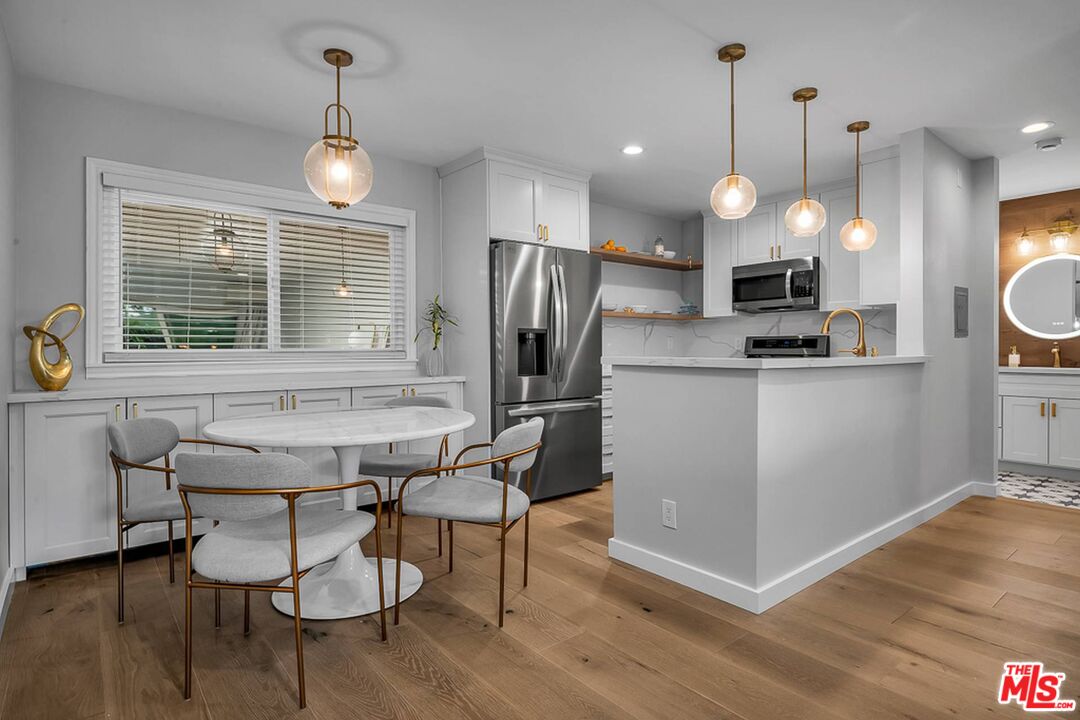 9005 Cynthia St Unit: 214