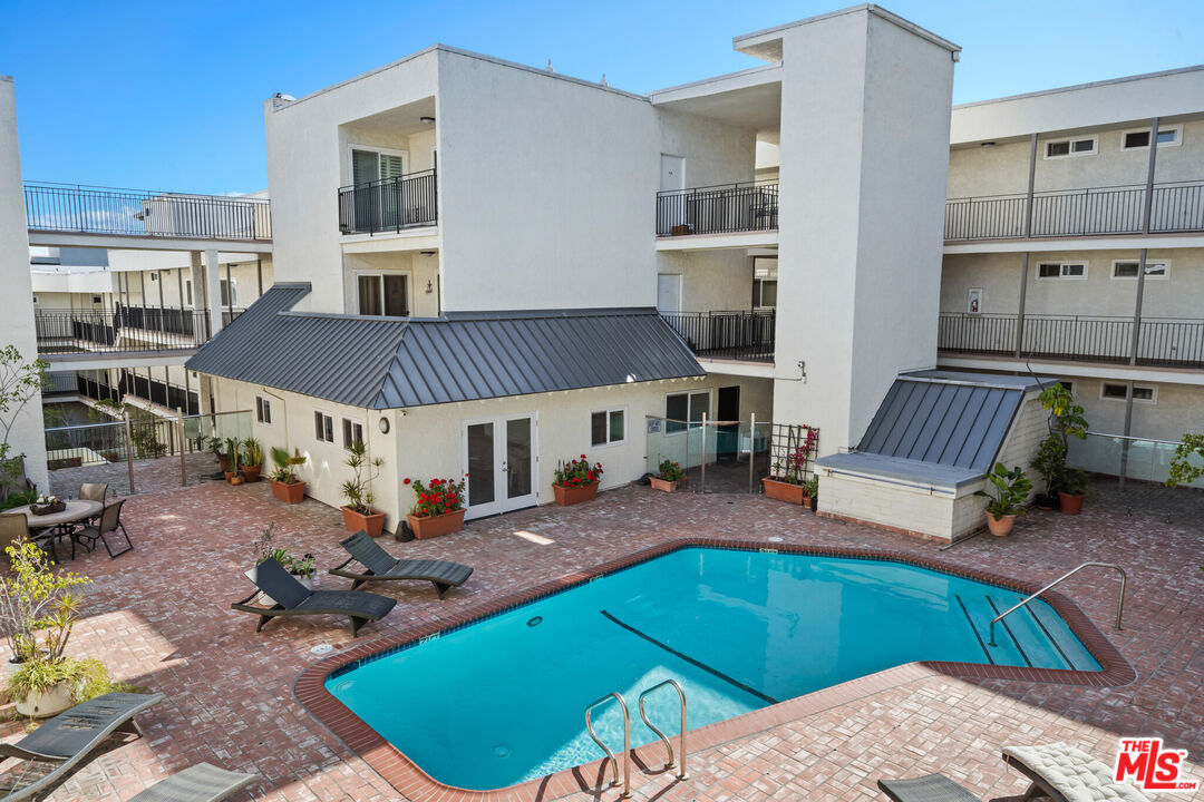 9005 Cynthia St Unit: 214