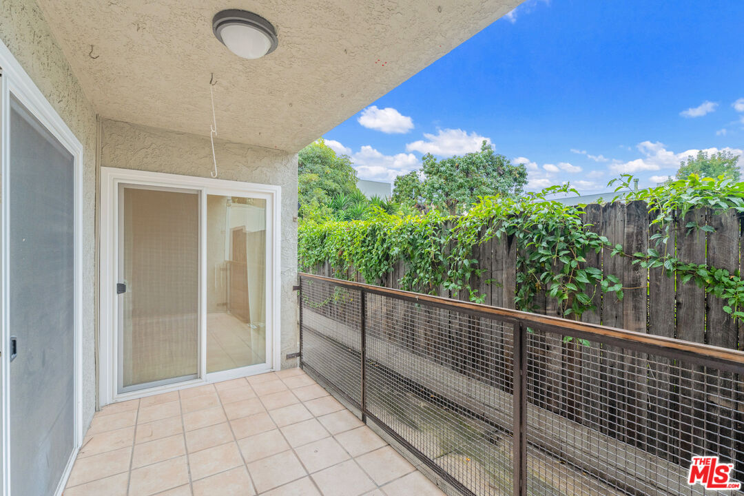9005 Cynthia St Unit: 214