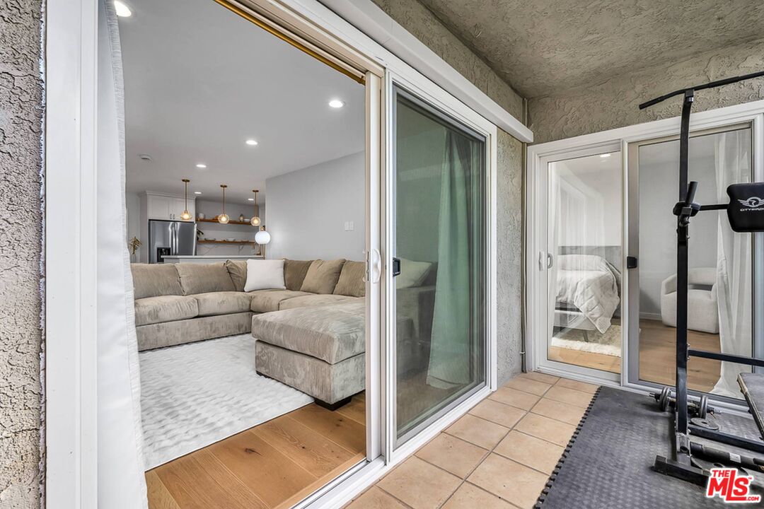 9005 Cynthia St Unit: 214