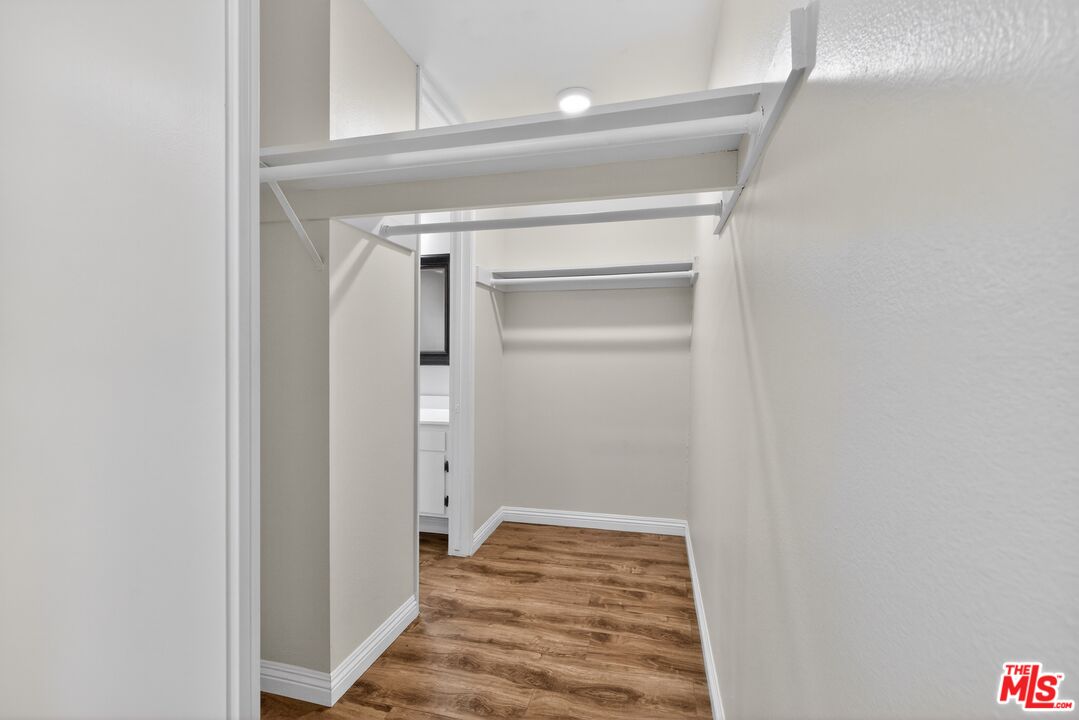 5900 Canterbury Dr Unit: B217