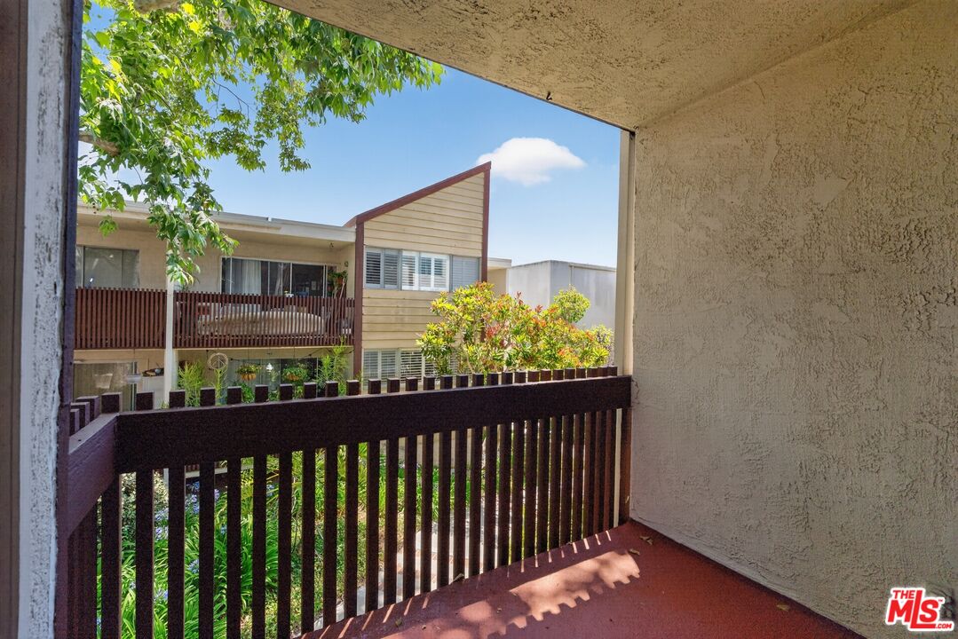 5900 Canterbury Dr Unit: B217