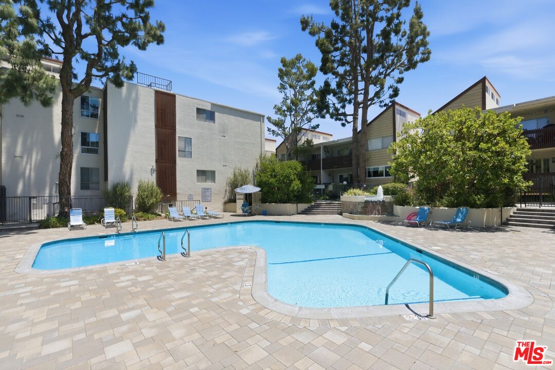 5900 Canterbury Dr Unit: B217