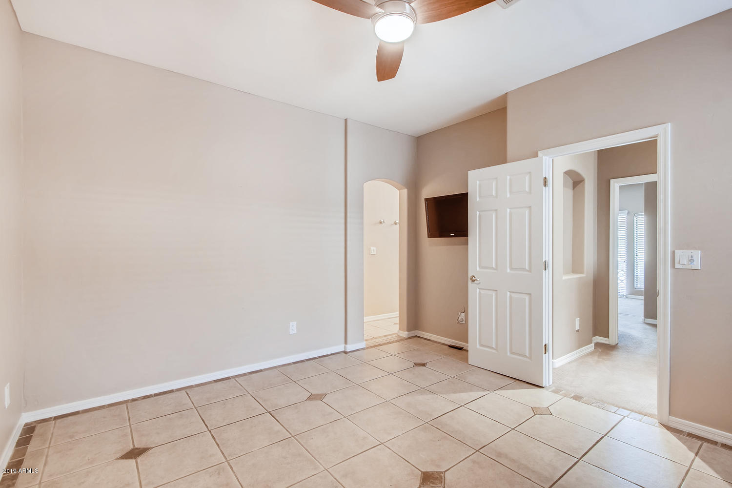 14000 N 94TH Street Unit: 1005