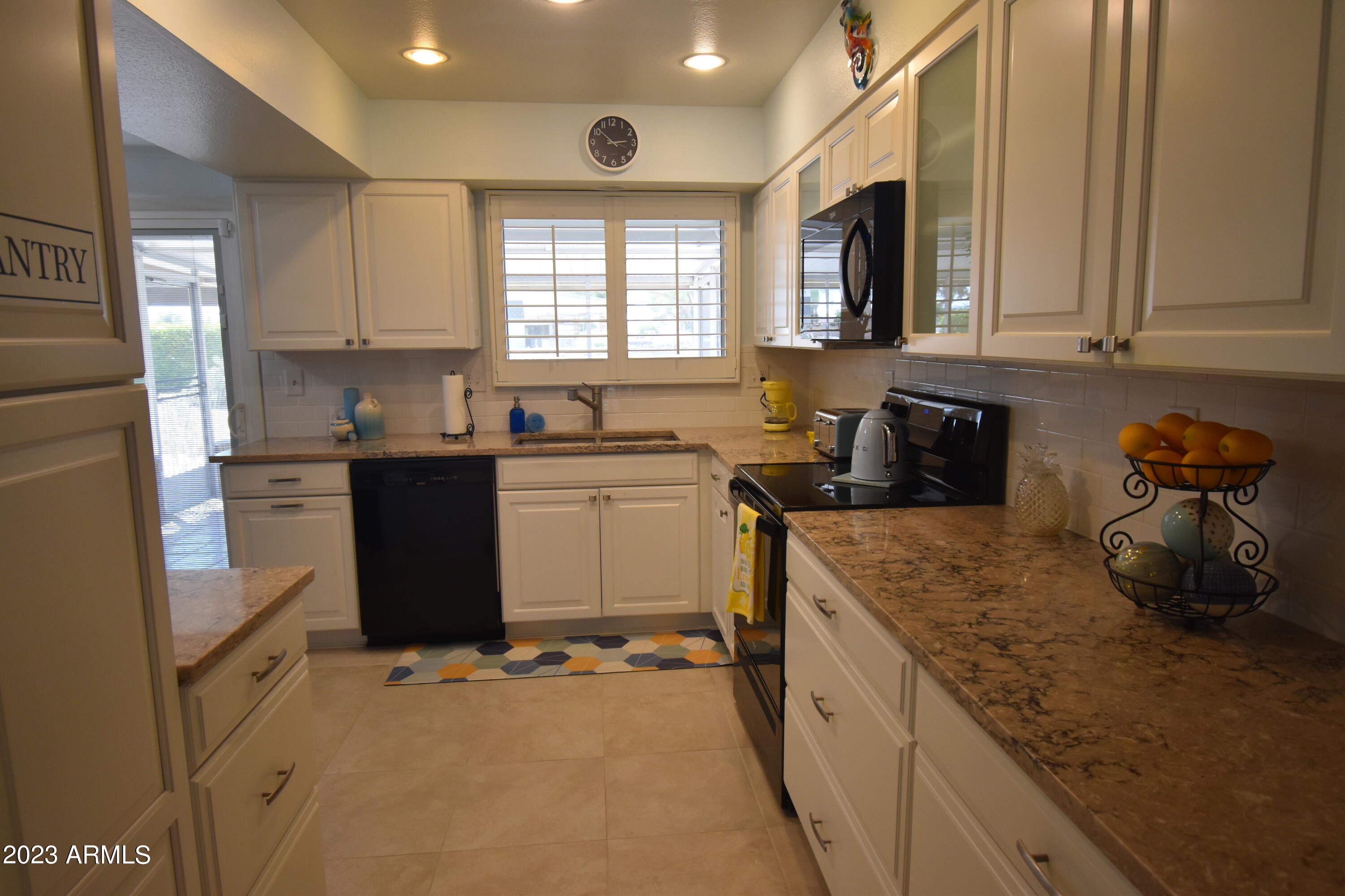 12206 N RIO VISTA Drive