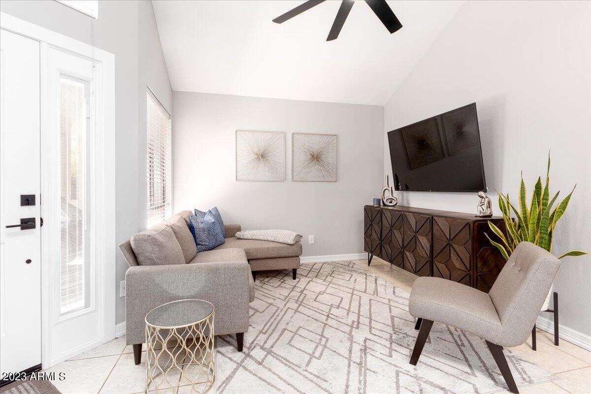 26 E CORAL GABLES Drive