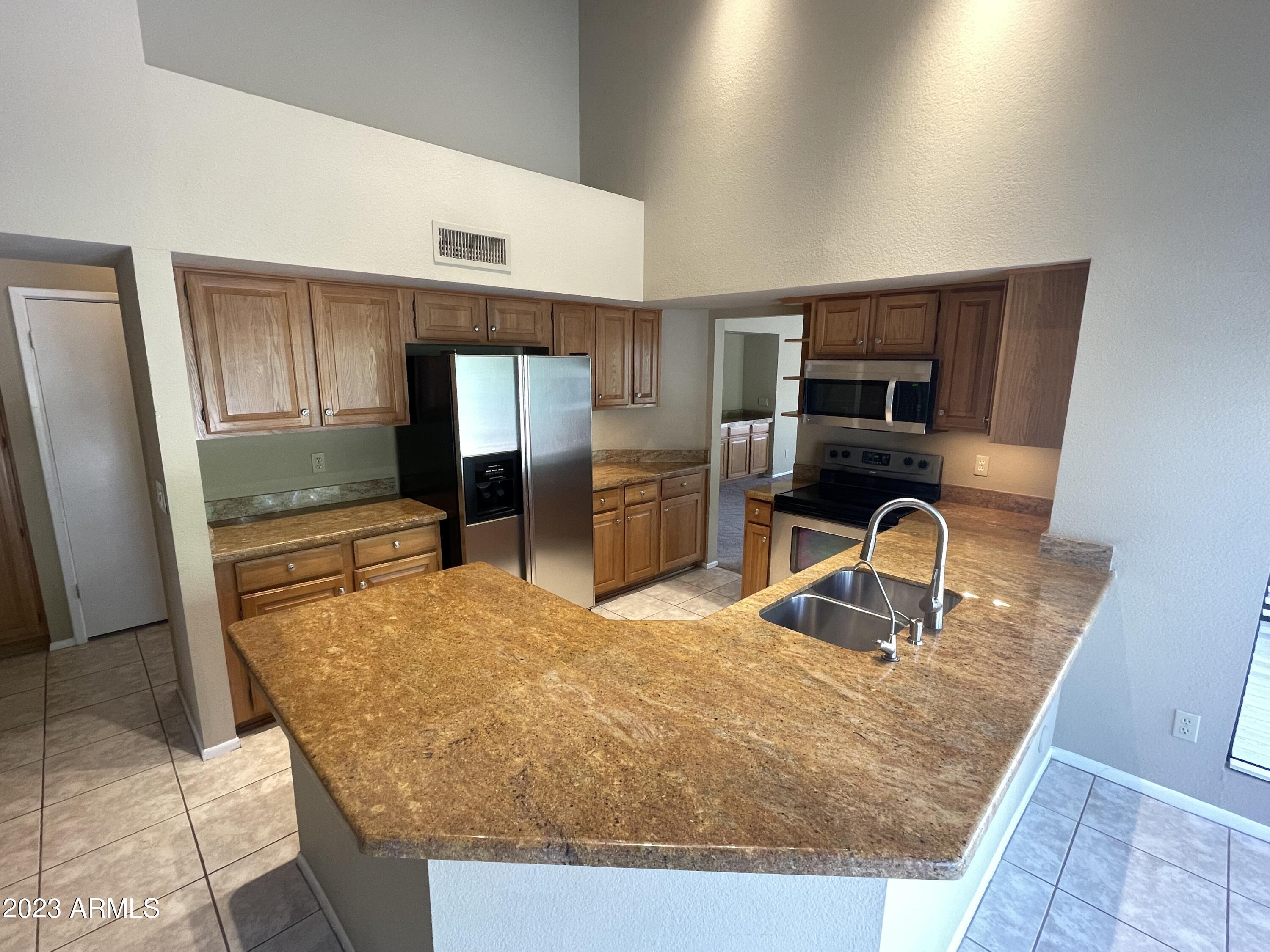 10060 E SAN BERNARDO Drive