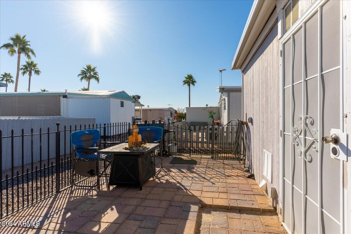 2605 S TOMAHAWK Road Unit: 120