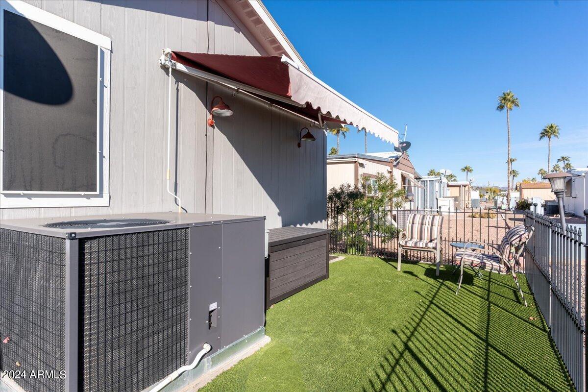 2605 S TOMAHAWK Road Unit: 120