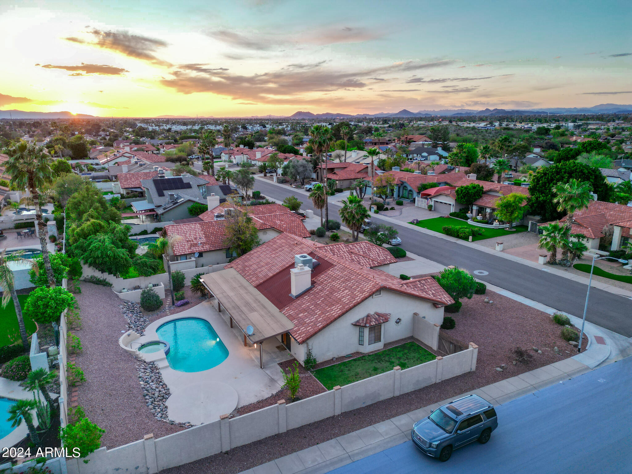 1133 E Le Marche Avenue