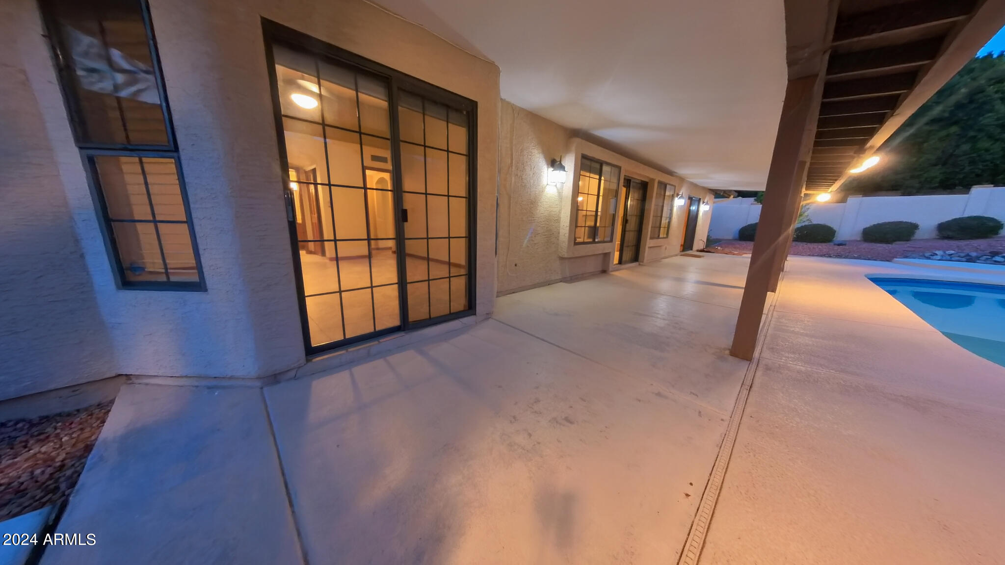 1133 E Le Marche Avenue
