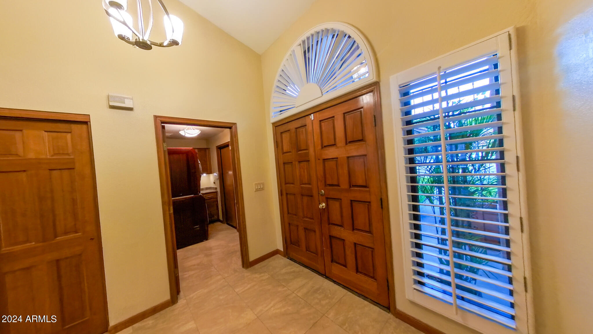 1133 E Le Marche Avenue
