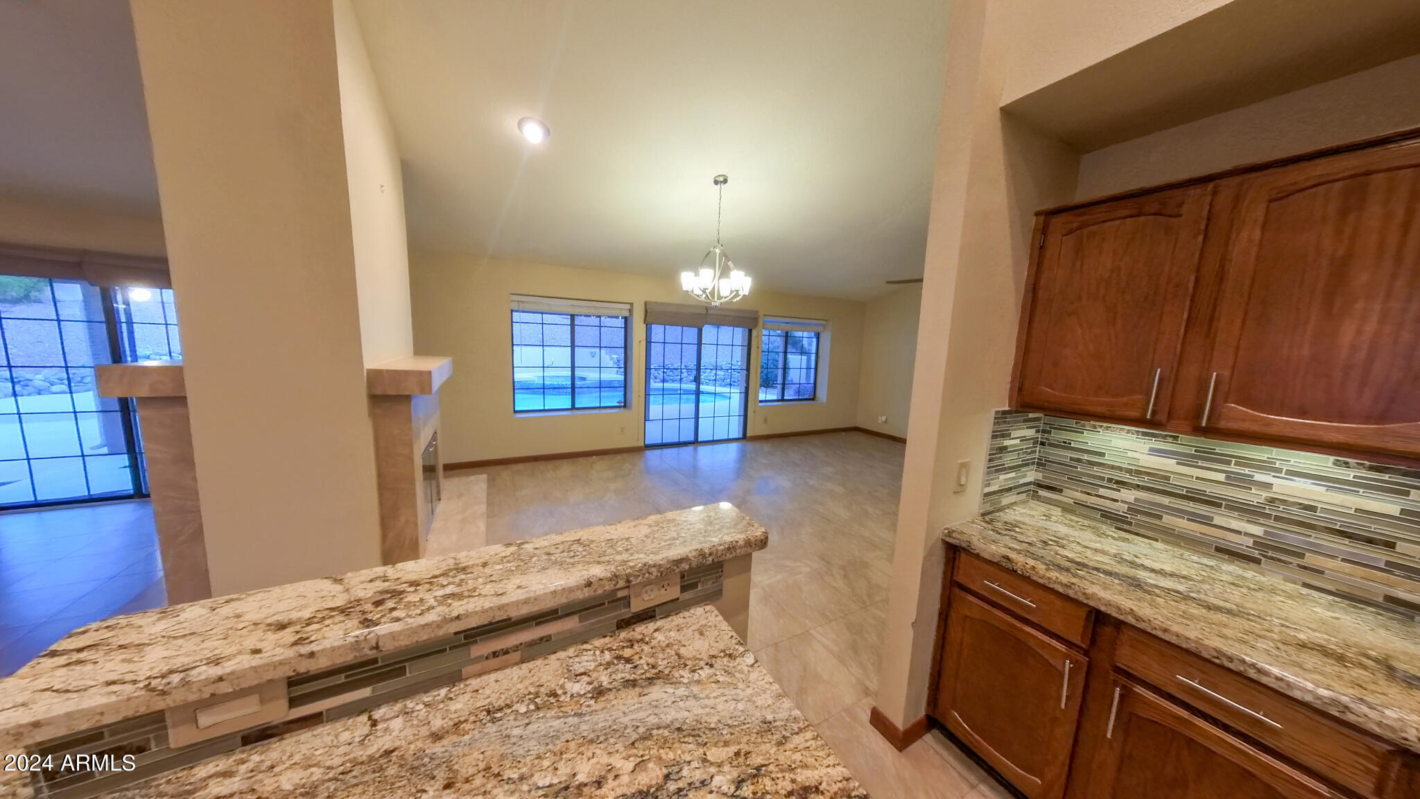 1133 E Le Marche Avenue