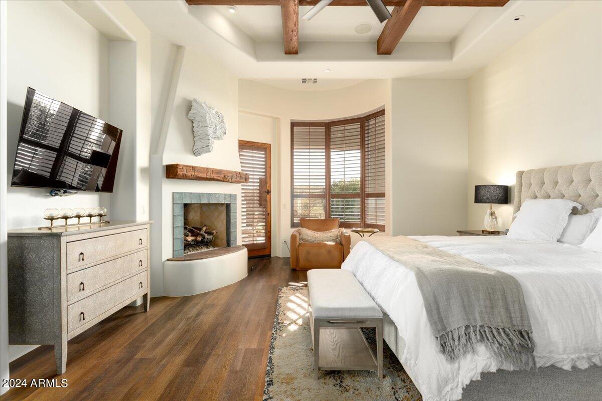 9919 E WESTERN SKY Lane