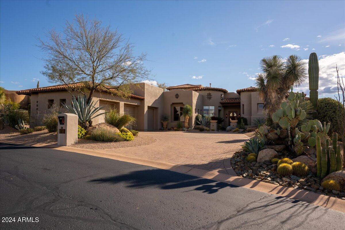 9919 E WESTERN SKY Lane
