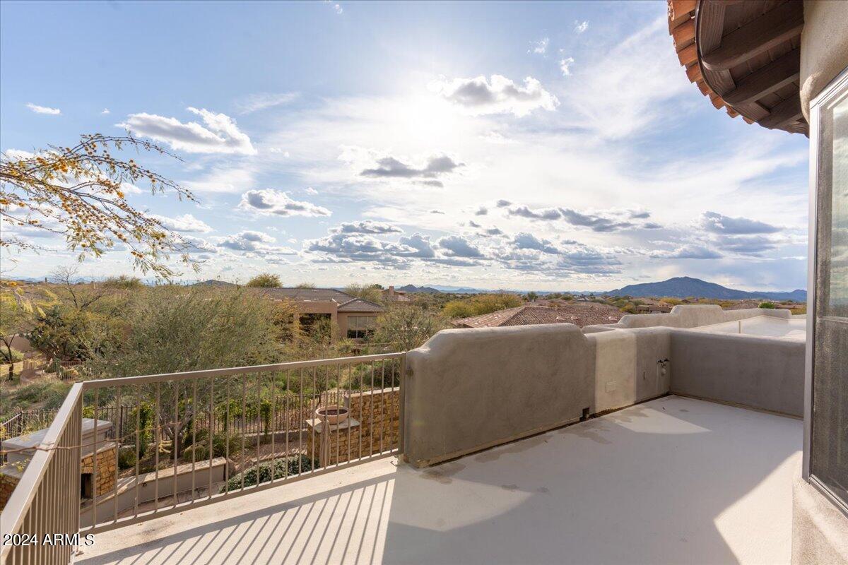 9919 E WESTERN SKY Lane