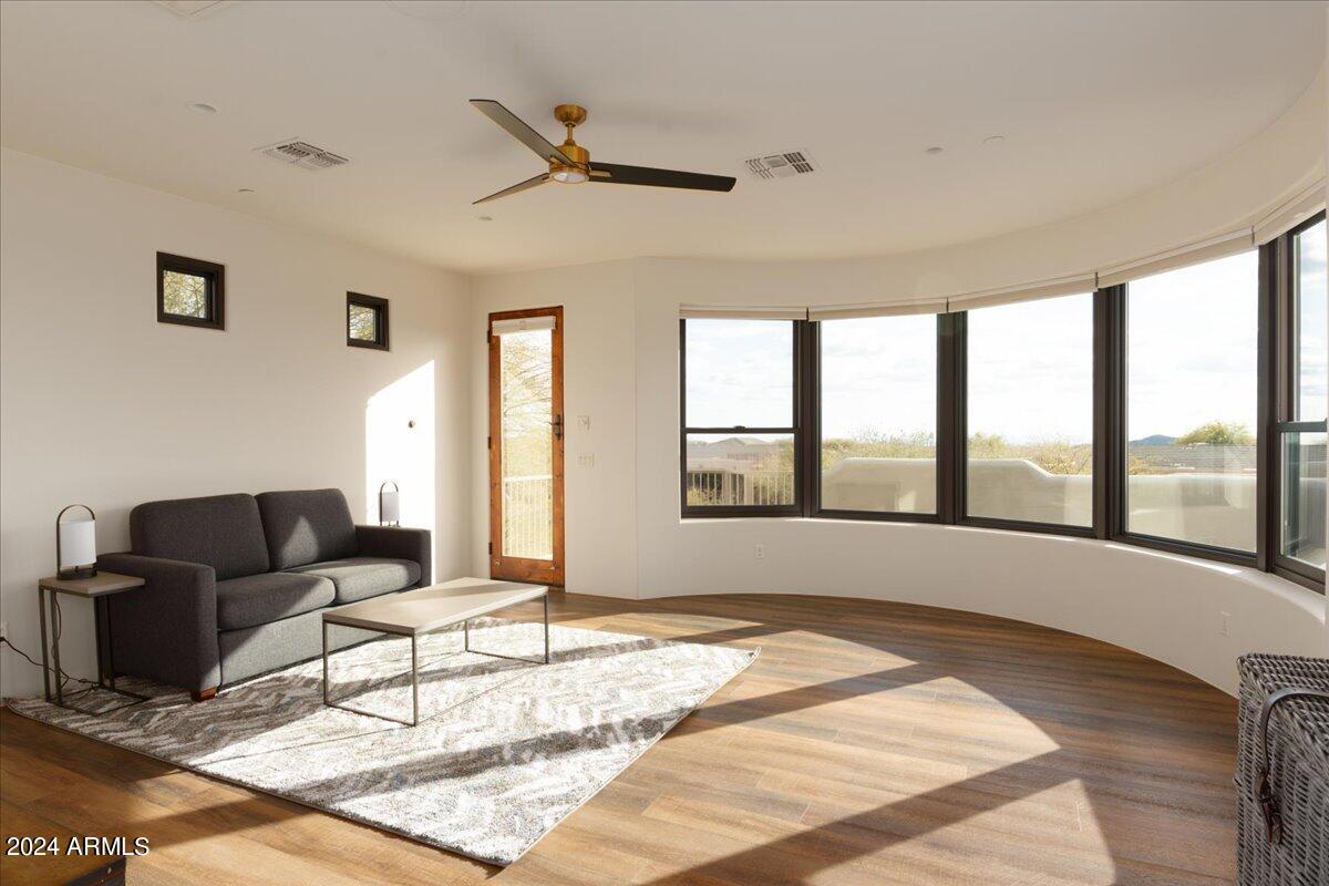 9919 E WESTERN SKY Lane