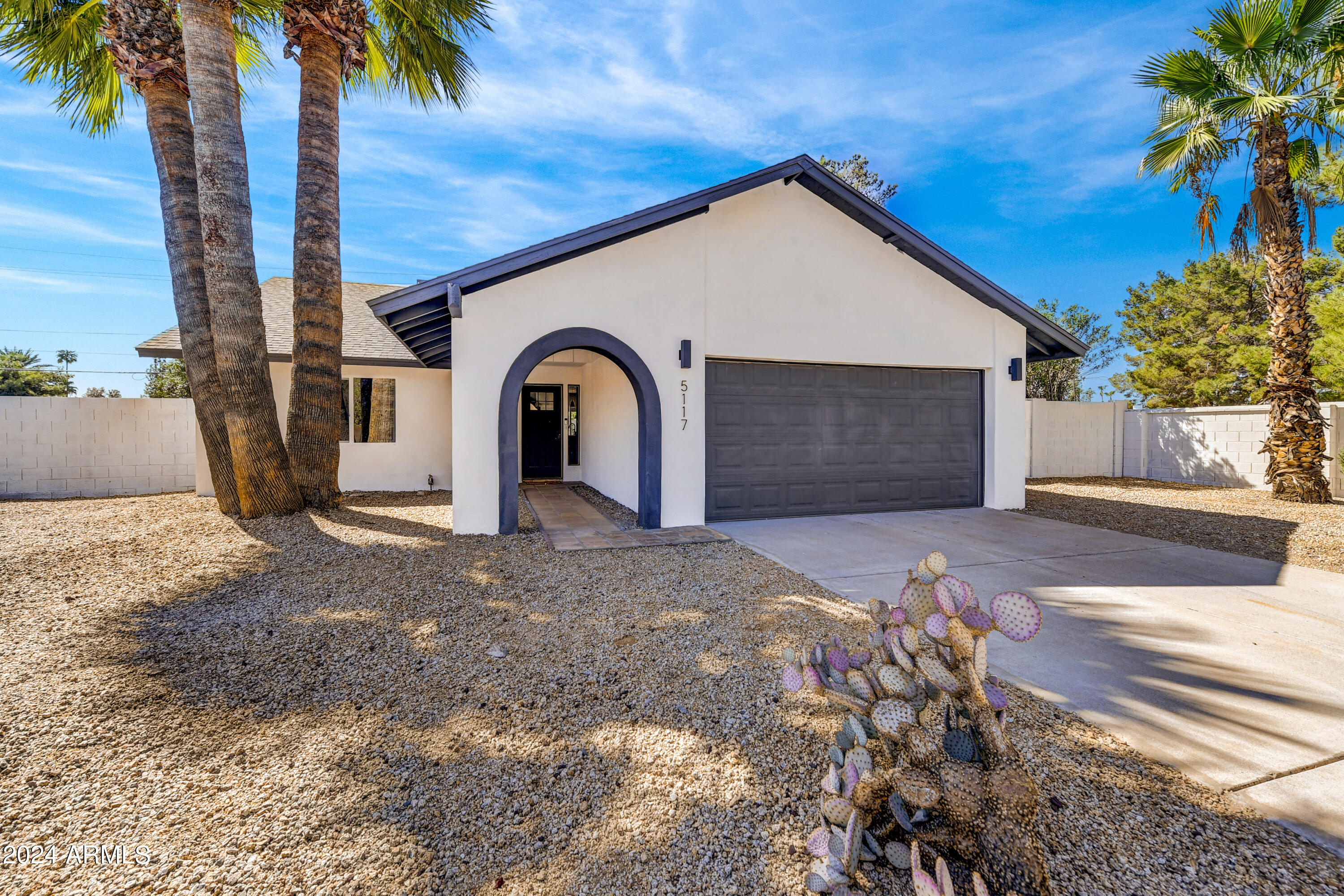 5117 E BECK Lane