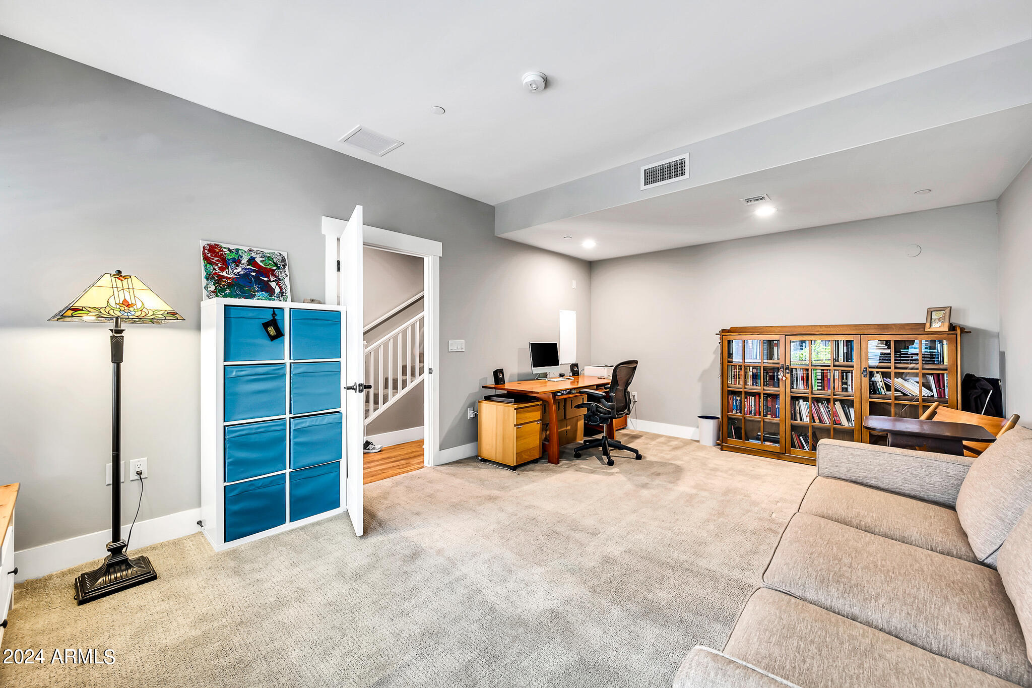 1400 E Bethany Home Road # 19