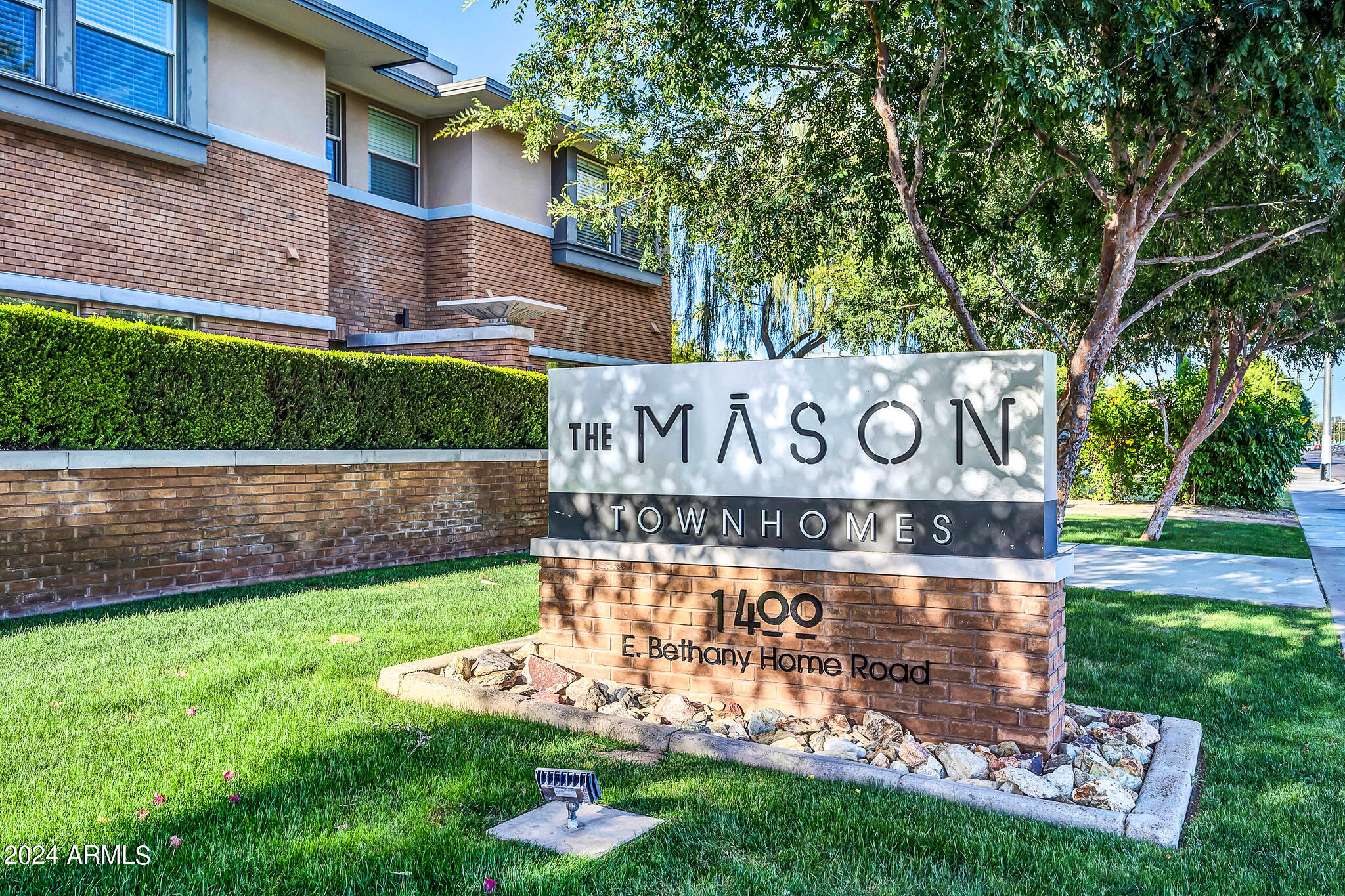 1400 E Bethany Home Road # 19