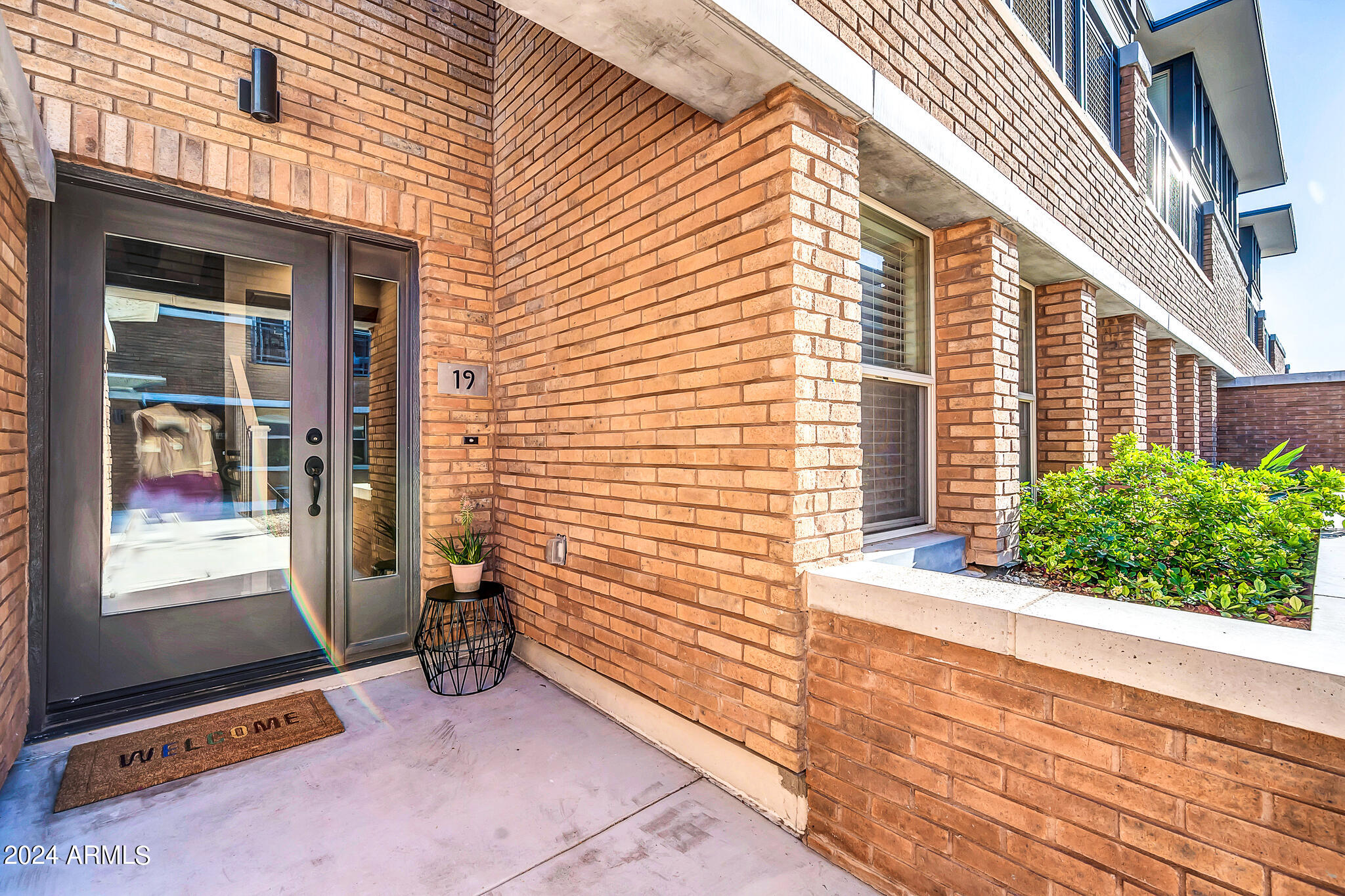 1400 E Bethany Home Road # 19