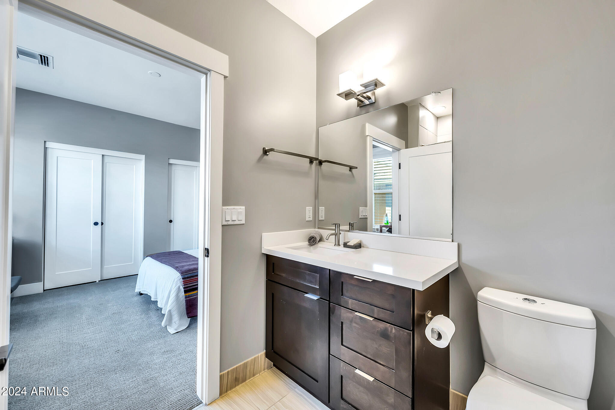 1400 E Bethany Home Road # 19