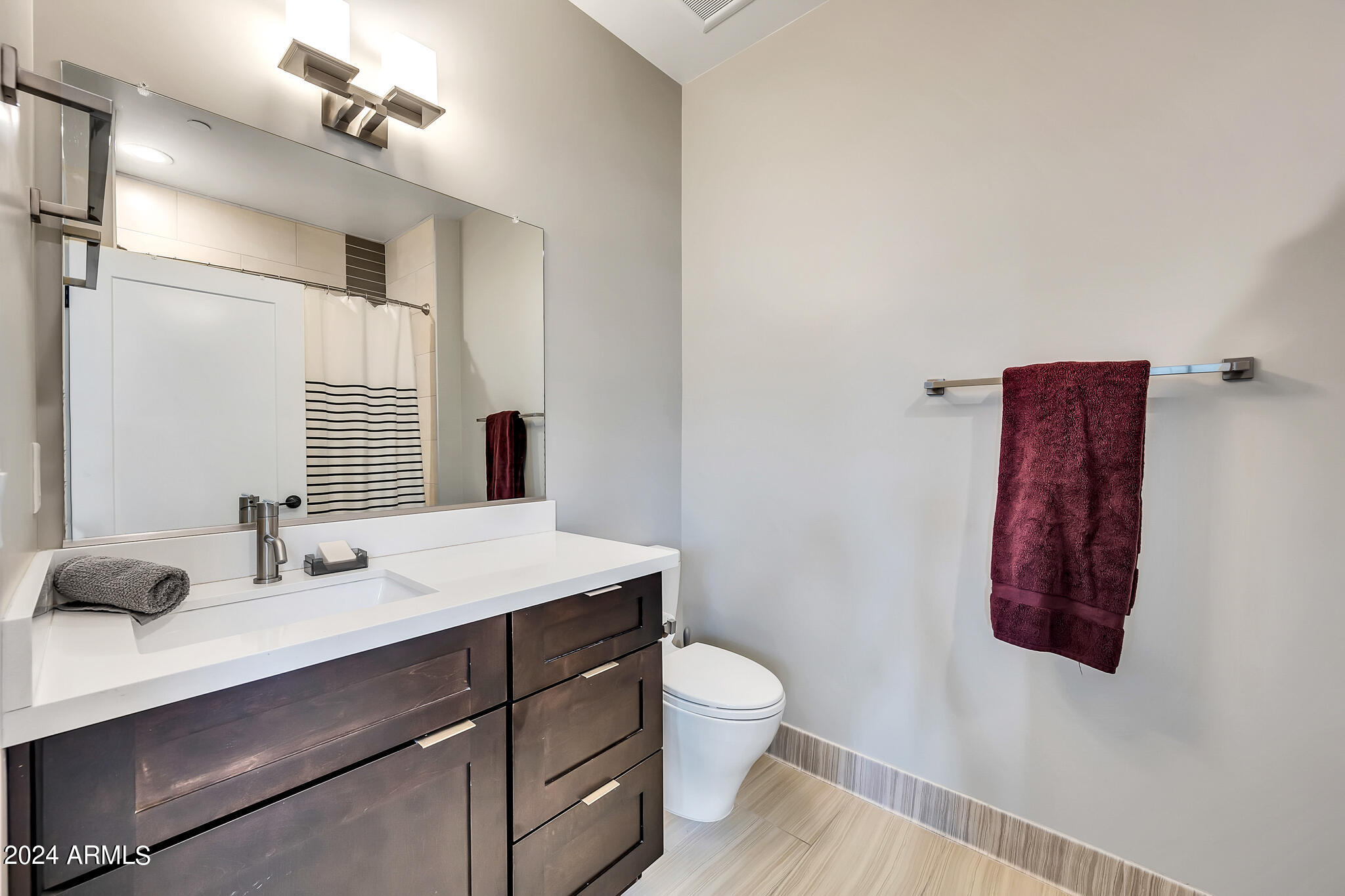 1400 E Bethany Home Road # 19