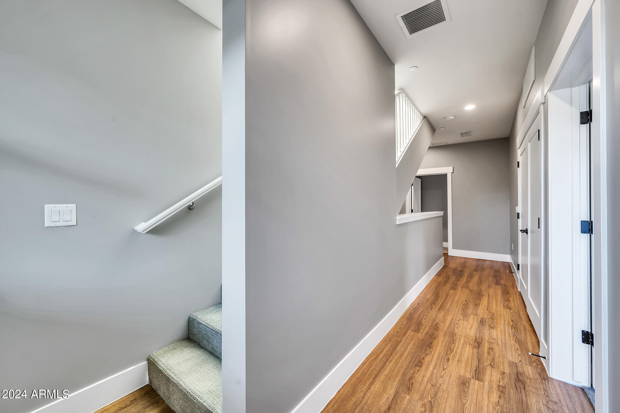 1400 E Bethany Home Road # 19