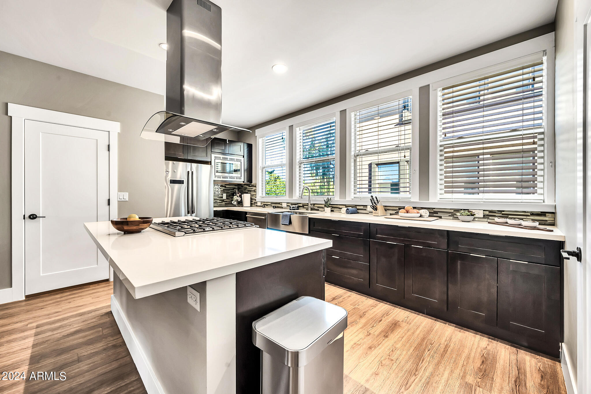 1400 E Bethany Home Road # 19