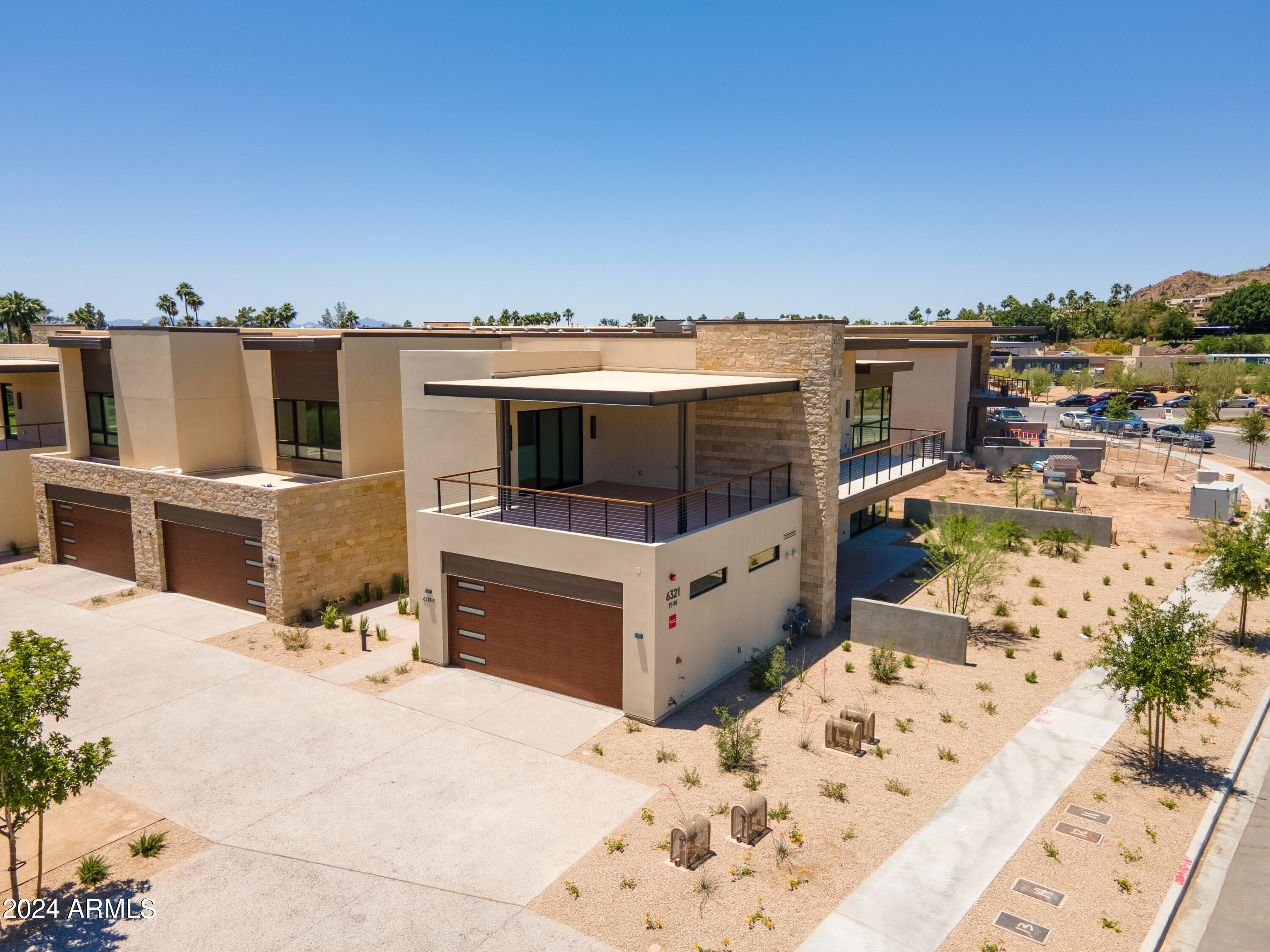 6321 E Phoenician Boulevard # 11