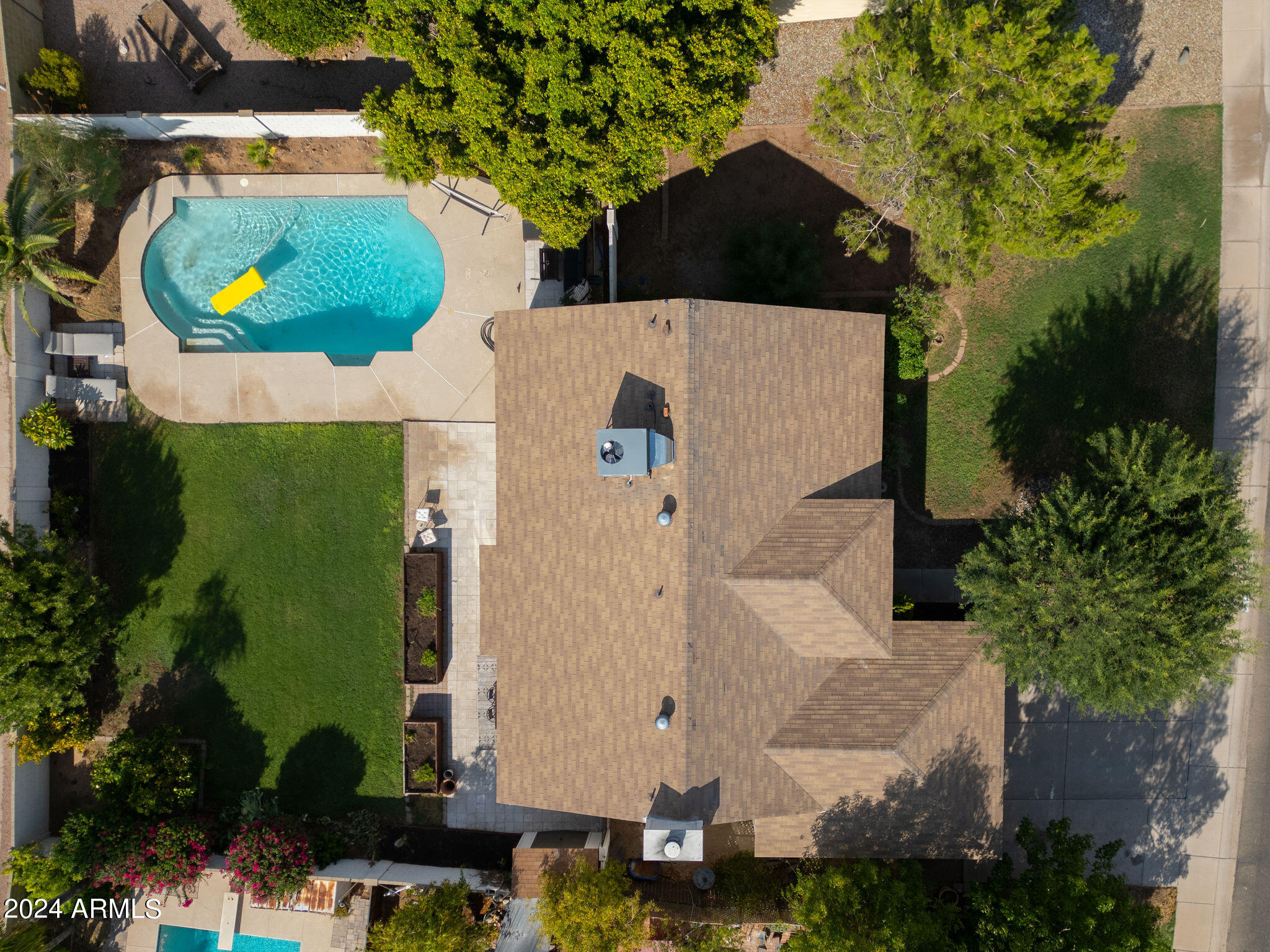 3612 W SARAGOSA Street