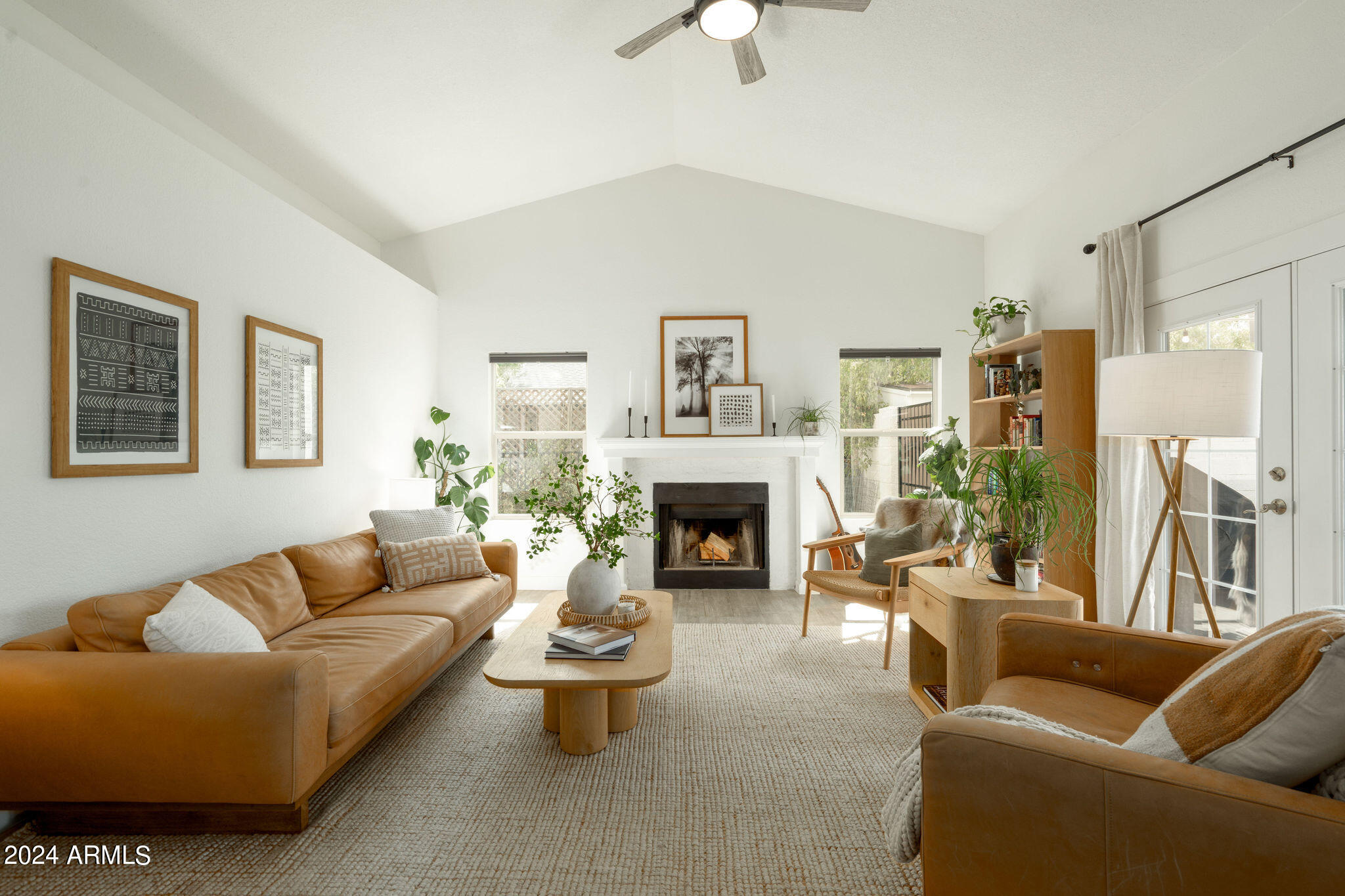 3612 W SARAGOSA Street